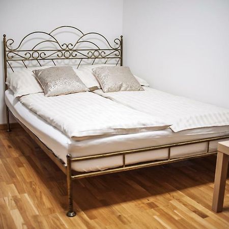 Apartament Tp Красков Екстериор снимка